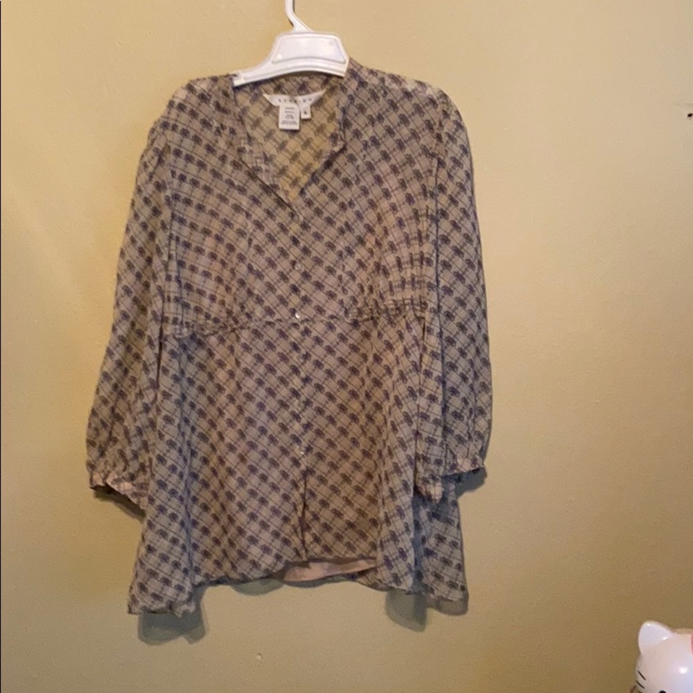 Studio M women’s small silk button up patterned